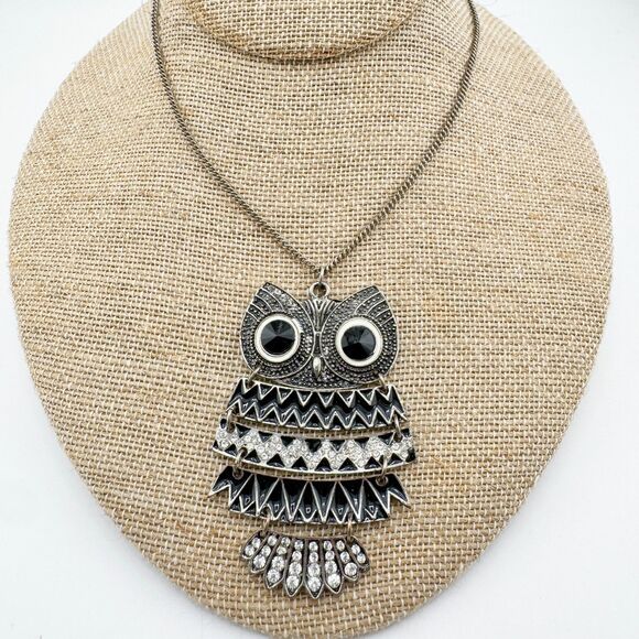 Vintage Art Deco Style Owl Pendant Necklace – Black Enamel & Rhinestone Long - Picture 1 of 13